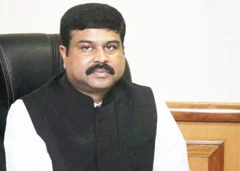 ପ୍ରଶାନ୍ତ ଭୂଷଣଙ୍କ ଟୁଇଟ ରେ ଧର୍ମେନ୍ଦ୍ର